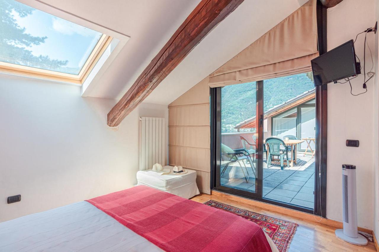 Apt With Terrace And Shared Pool! Lake View! Nesso Exterior foto