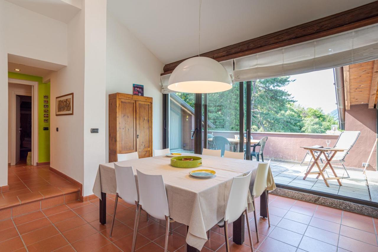 Apt With Terrace And Shared Pool! Lake View! Nesso Exterior foto